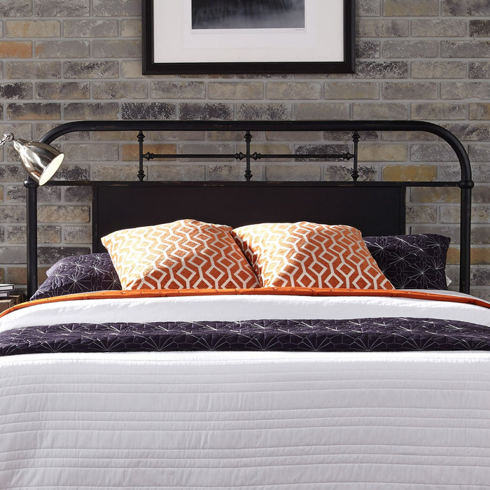 Vintage Series Queen Metal Bed in Black