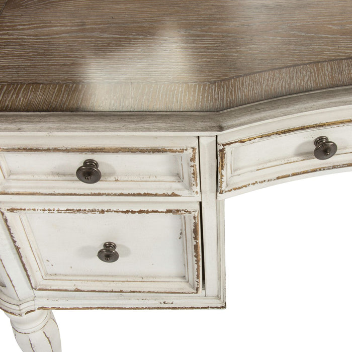 Magnolia Manor 3 Piece Vanity Set