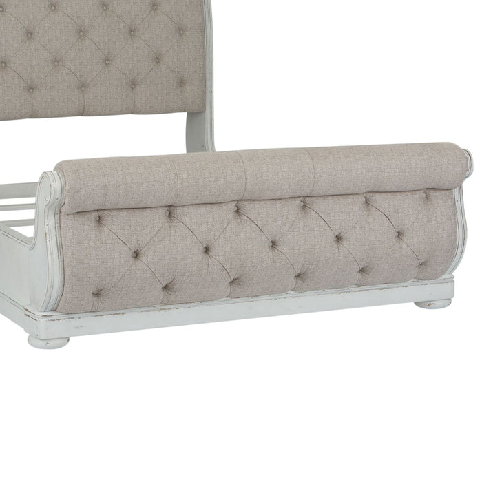 Abbey Park Upholstered Queen Sleigh Bed in Antique White