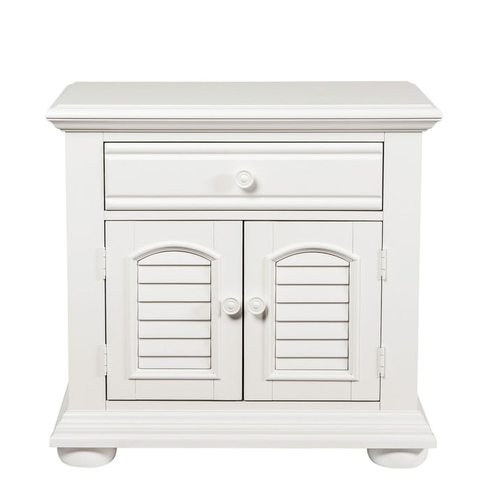 Summer House I Queen Panel Bed, Dresser & Mirror, Chest, Night Stand
