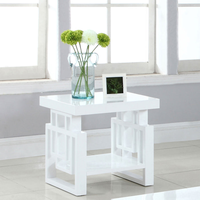 Schmitt End & Side Table