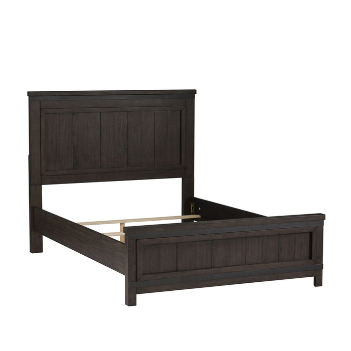 Thornwood Hills Full Panel Bed, Dresser & Mirror