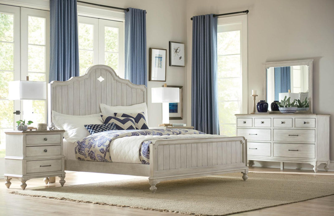 American Drew Litchfield King Laurel Panel Bed