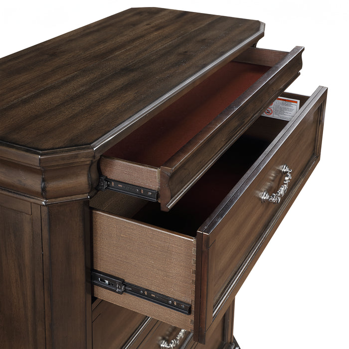 Lyndhurst Chest- Walnut